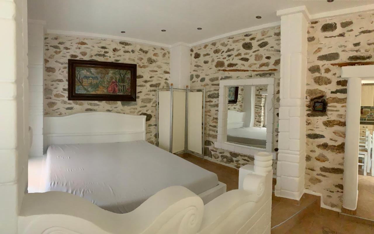 Sea&Stone Apartment Skala Sotiros Exterior foto