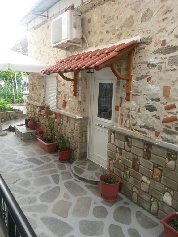 Sea&Stone Apartment Skala Sotiros Exterior foto